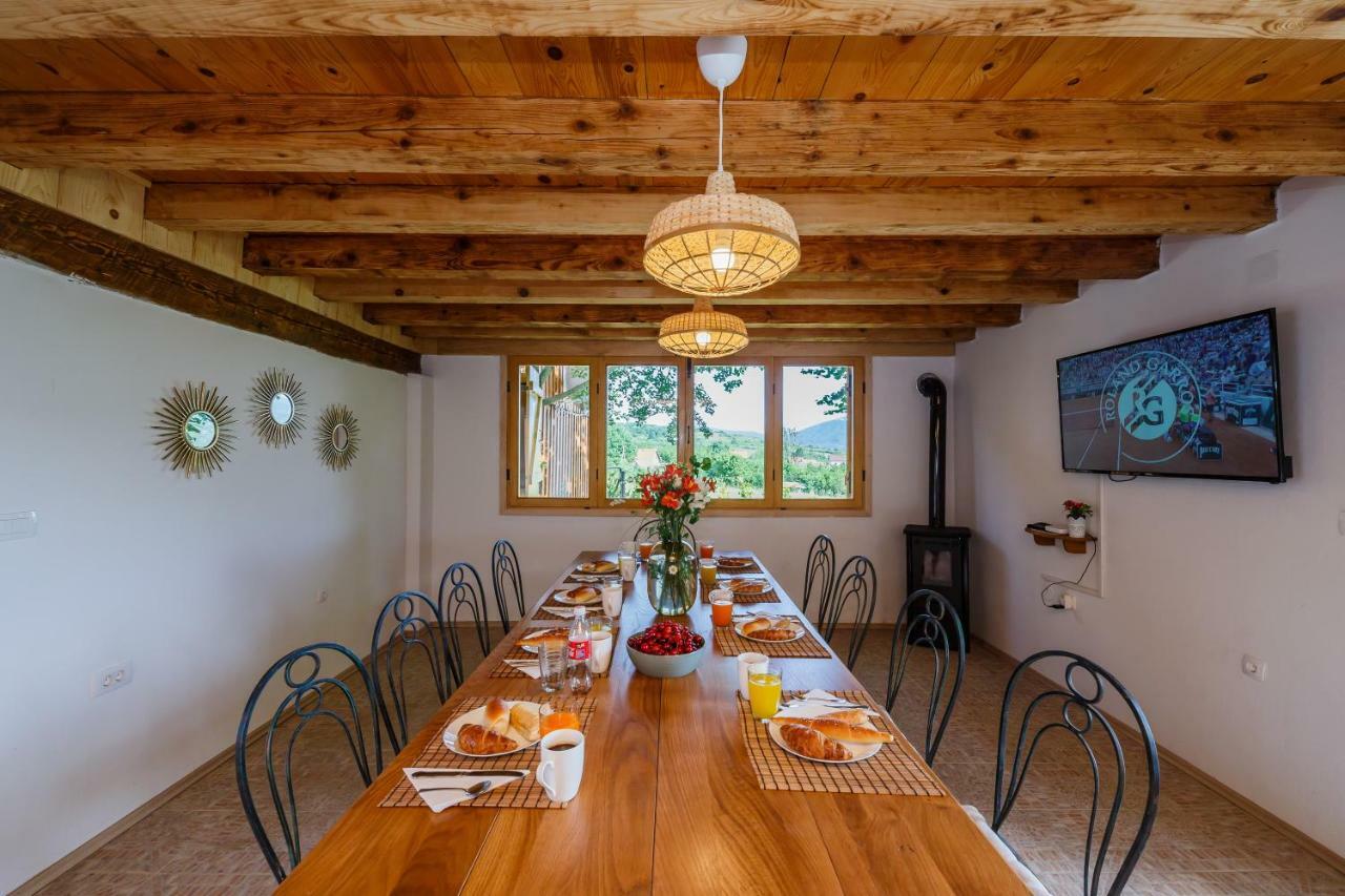 Beautiful Cottage With Heated Pool For 22 Ppl Plaški Exteriör bild